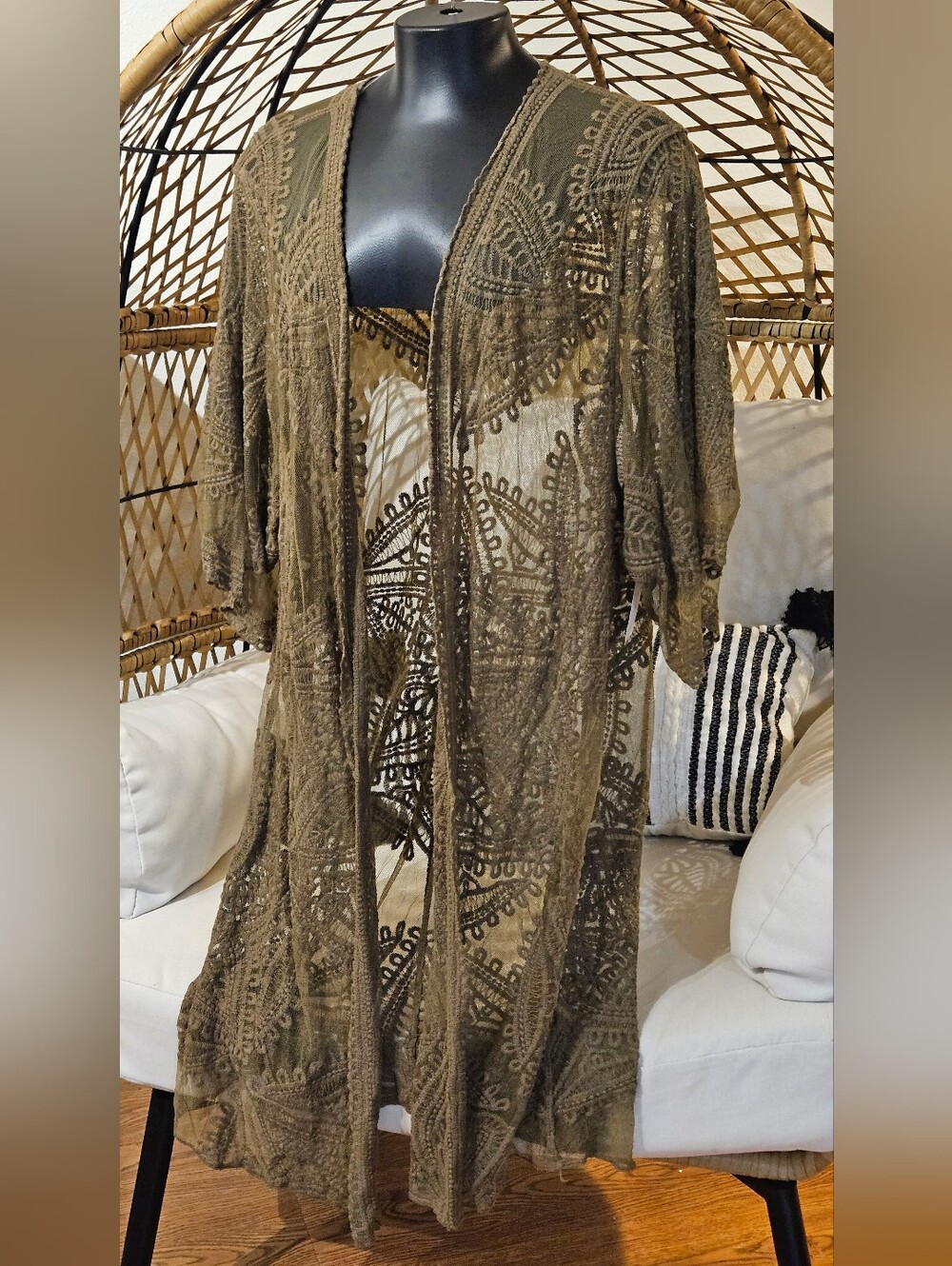 Time Anx Tru Sheer Lace Kimono